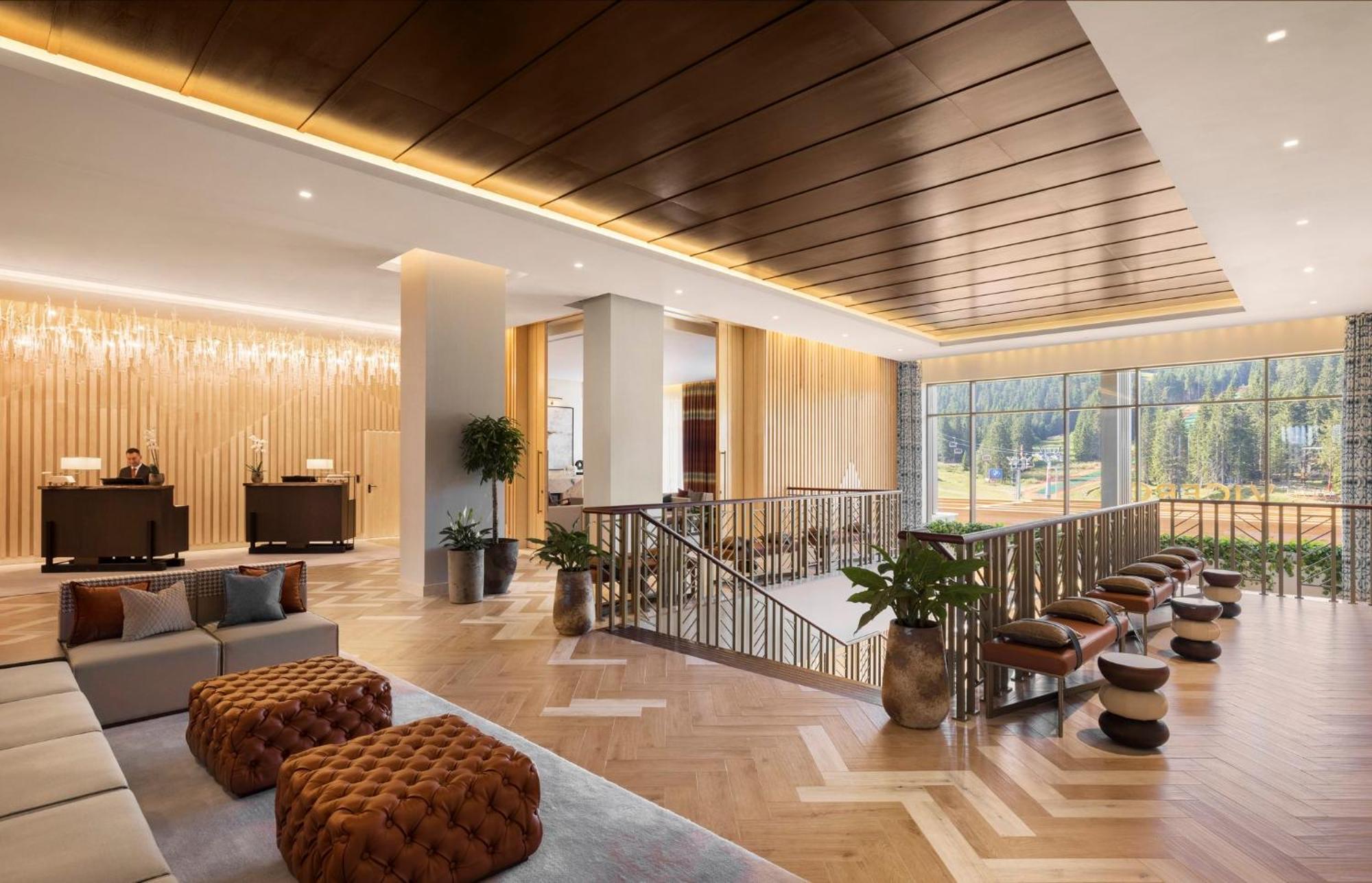 Viceroy Kopaonik Serbia מראה חיצוני תמונה The lobby of the hotel