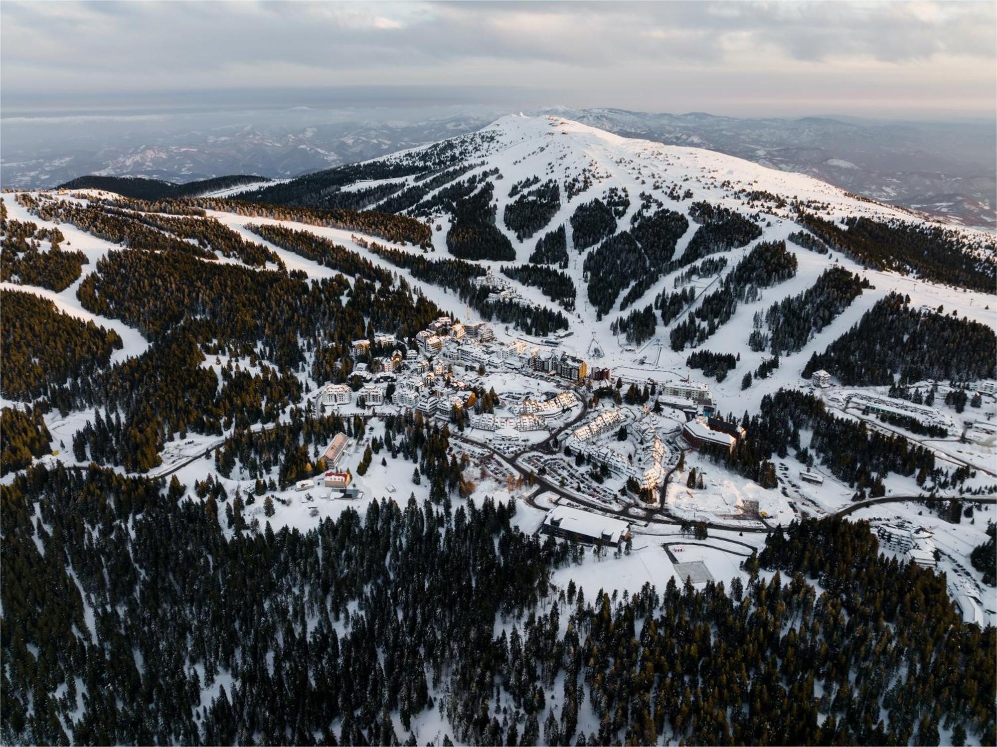 Viceroy Kopaonik Serbia מראה חיצוני תמונה Aerial view of the resort